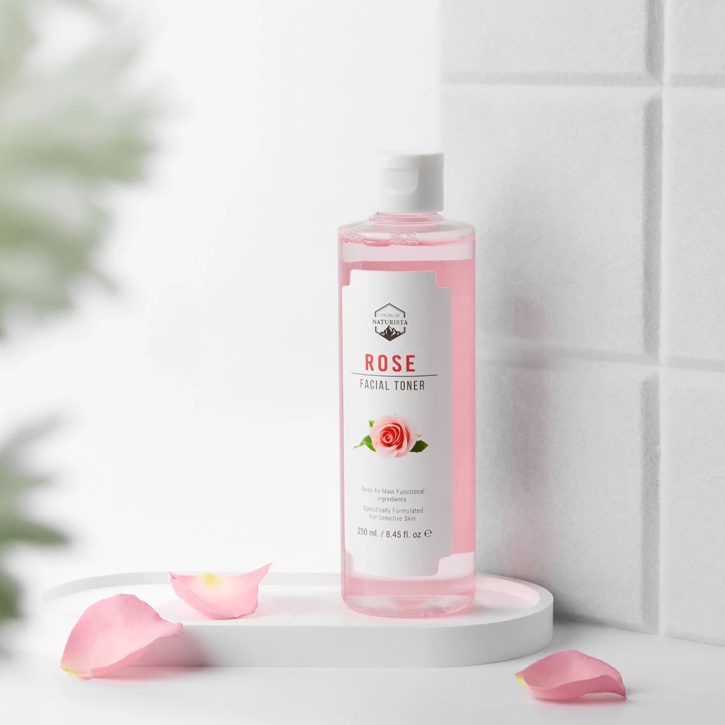 โทนเนอร์กุหลาบ Naturista Rose Facial Toner