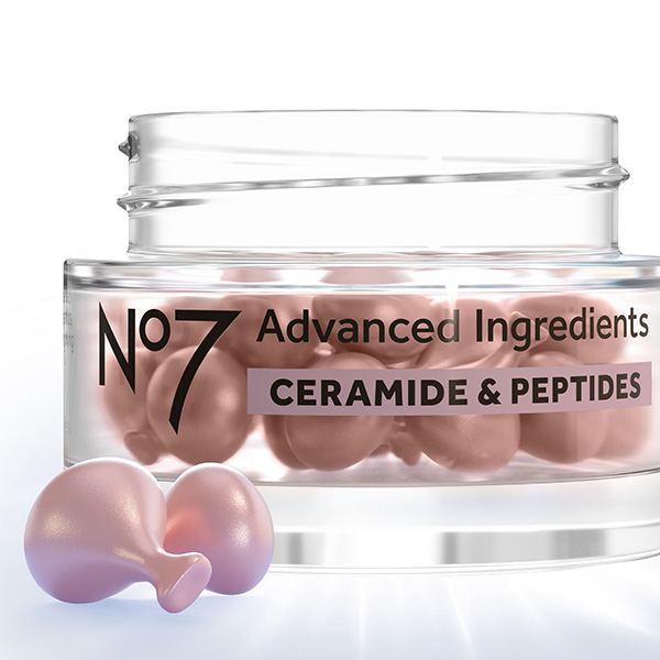 บูสเตอร์ แคปซูล No7 Advanced Ingredients Capsule