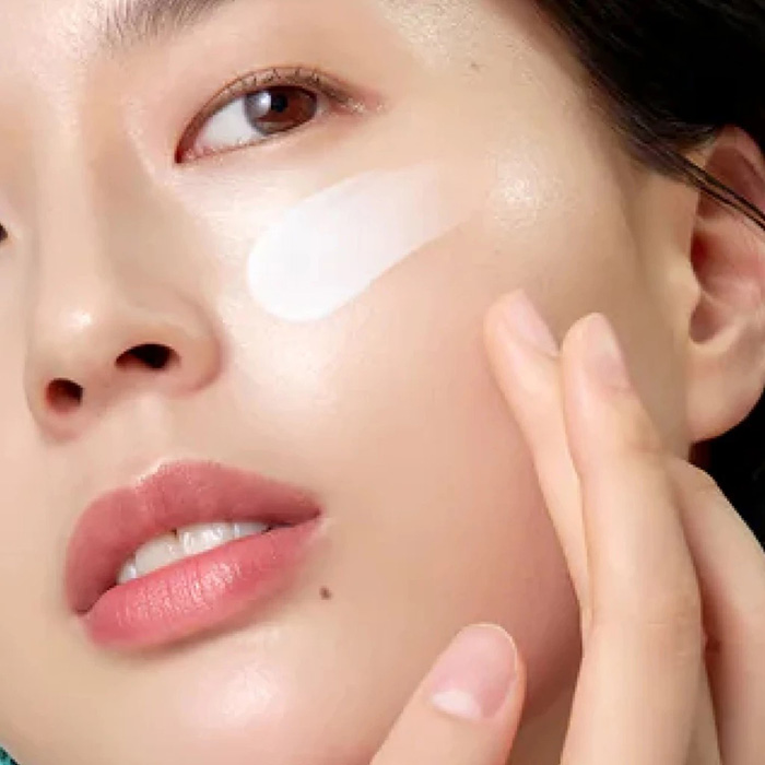 ครีมบำรุงผิวหน้า Purito Seoul Mighty Bamboo Panthenol Cream