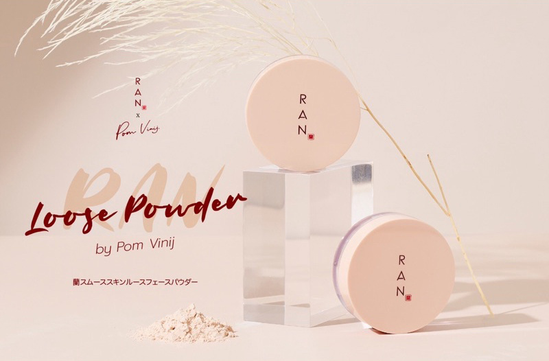 แป้งฝุ่นโปร่งแสง RAN Loose Powder by Pom Vinij