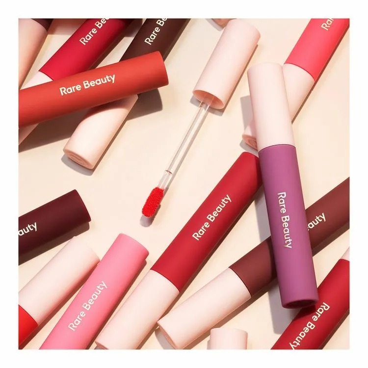 ลิปสติก Rare Beauty Lip Soufflé Matte Lip Cream