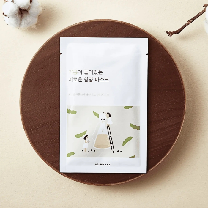 มาส์กถั่วเหลืองดำ Round Lab Soybean Nourishing Mask มาส์กถั่วเหลืองดำ Round Lab Soybean Nourishing Mask