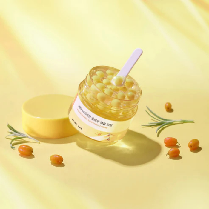 ครีมบำรุงผิวหน้า Round Lab Vita Niacinamide Glow Capsule Cream ครีมบำรุงผิวหน้า Round Lab Vita Niacinamide Glow Capsule Cream