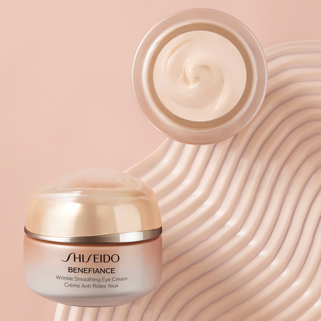 ครีมสำหรับรอบบริเวณดวงตา SHISEIDO Benefiance Wrinkle Smoothing Eye Cream