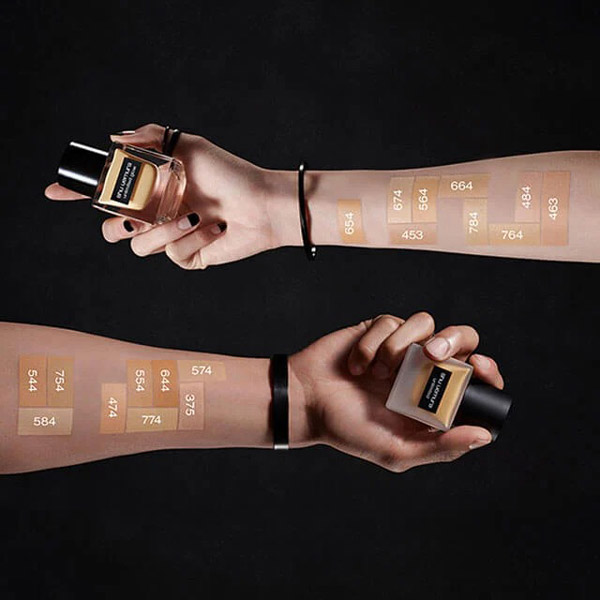 Shu Uemura Unlimited Glow Liquid Foundation รองพื้น