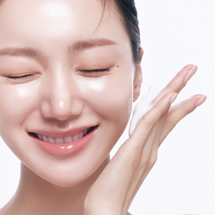 เซรั่มมาสก์เซรั่มเนื้อไมโครบับเบิล SUPERMOM Bubble Serum Mask เซรั่มมาสก์เซรั่มเนื้อไมโครบับเบิล SUPERMOM Bubble Serum Mask