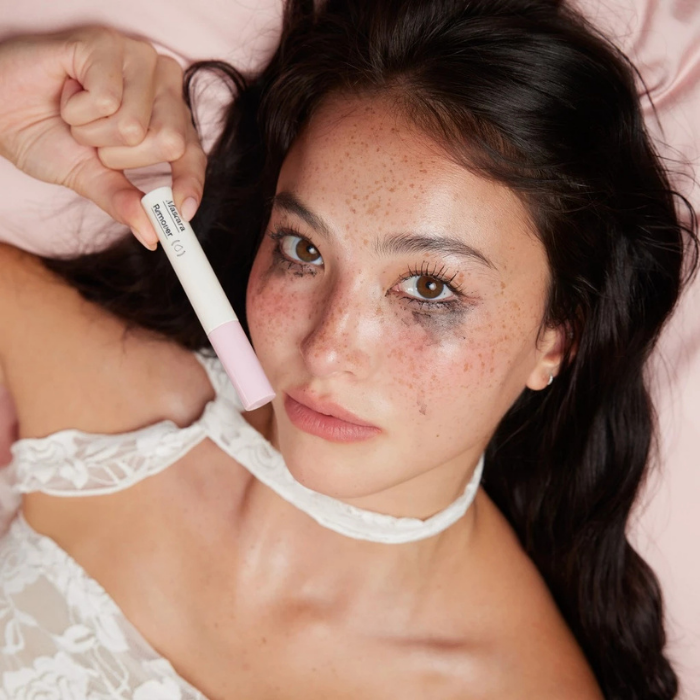 มาคาร่ารีมูฟเวอร์ TWENTYWENDY Be Kind to Cry Mascara Remover