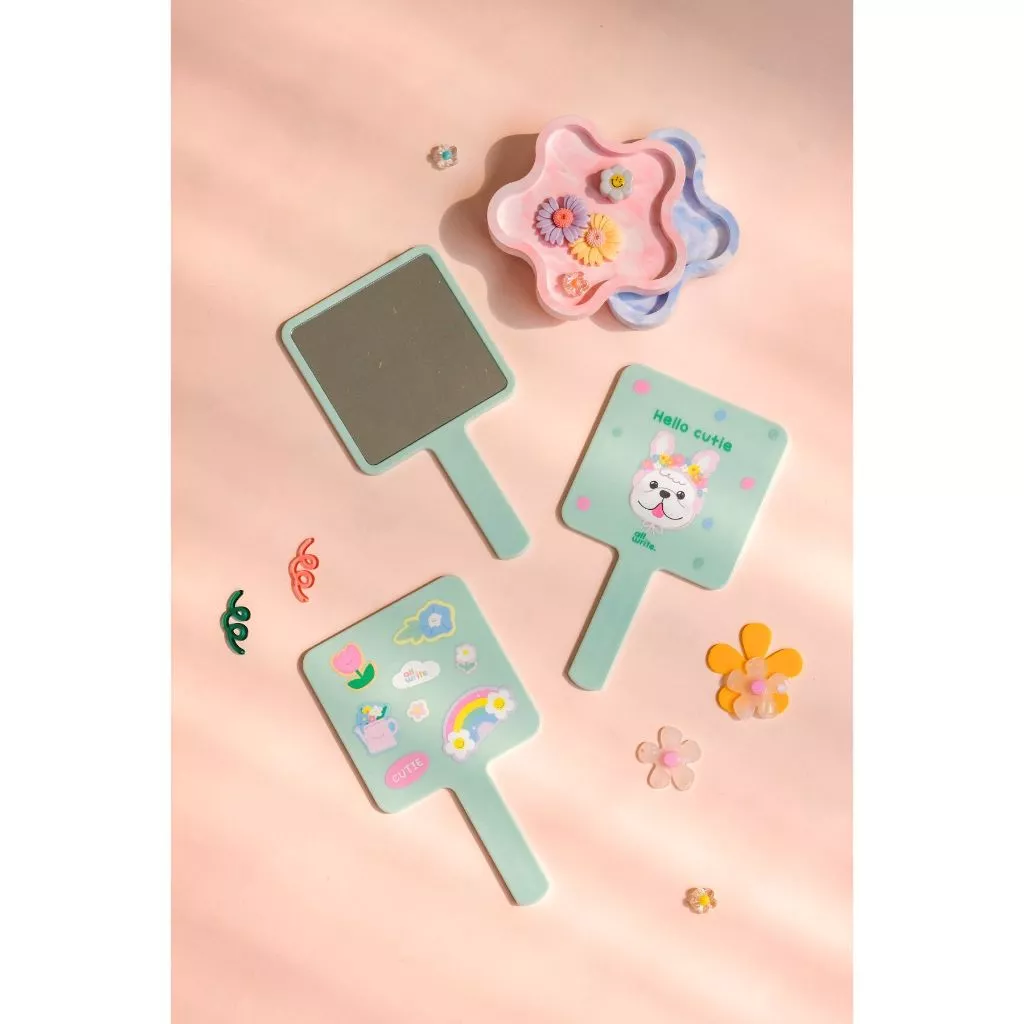 กระจกพกพา