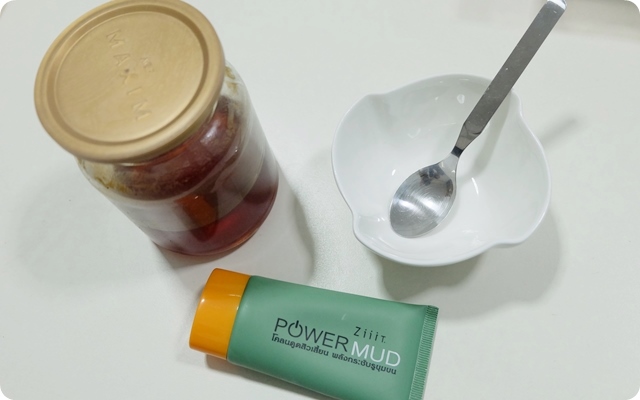 ผสม ziiit power mud กับน้ำผึ้ง คนหน้าแห้งใช้จะเริ่ดมาก