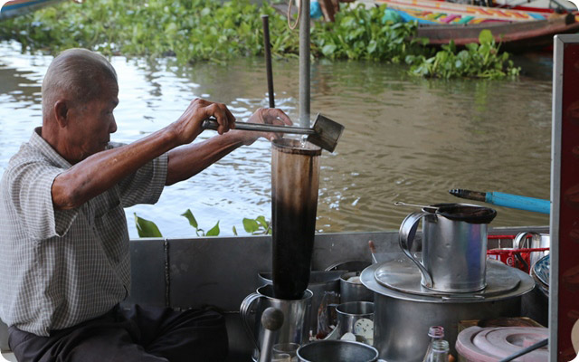 กาแฟโบราณลุงสำราญ