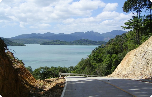 รีวิวที่เที่ยวบนเกาะช้าง พร้อมที่พักราคาไม่แพง