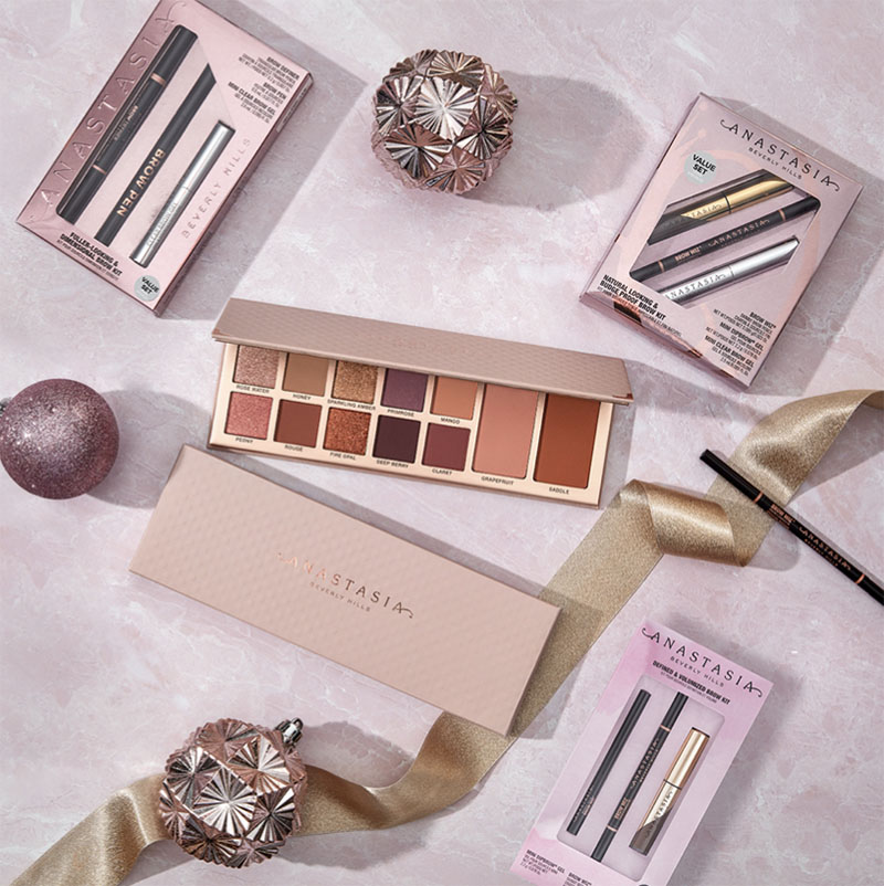 Anastasia Beverly Hills Holiday Set 2021